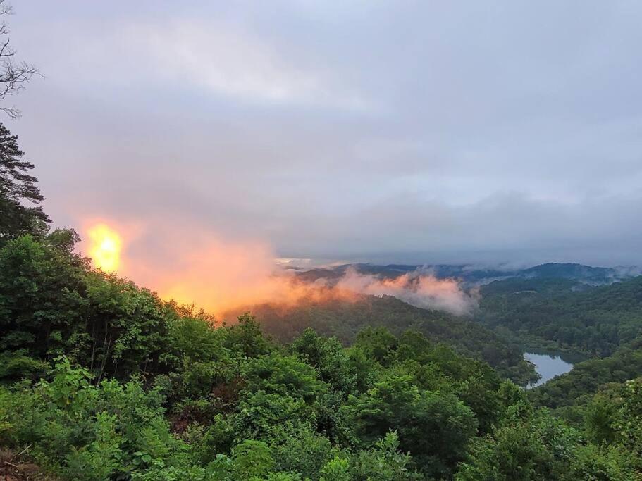 Stunning Mtn. Views! 4Br With All The Amenities! - Vista Vibes- Bryson City Ngoại thất bức ảnh