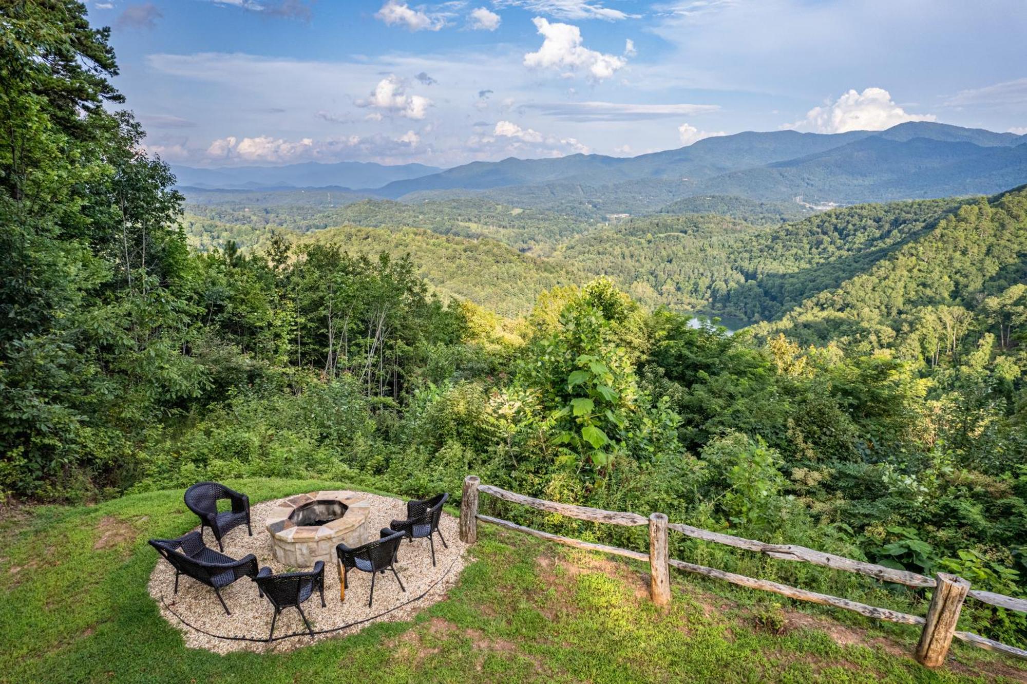Stunning Mtn. Views! 4Br With All The Amenities! - Vista Vibes- Bryson City Ngoại thất bức ảnh